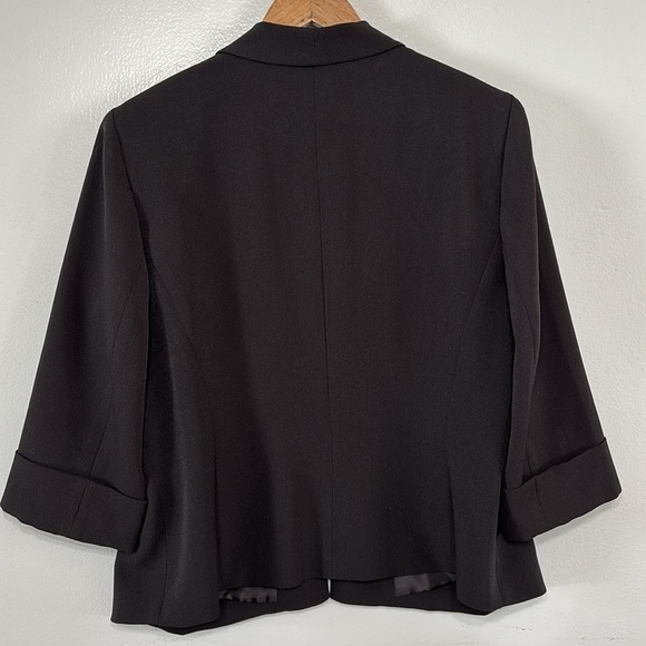 Jones Studio Chic Black Open-Front Cropped Blazer Jacket Size 14 - Picture 5 of 5
